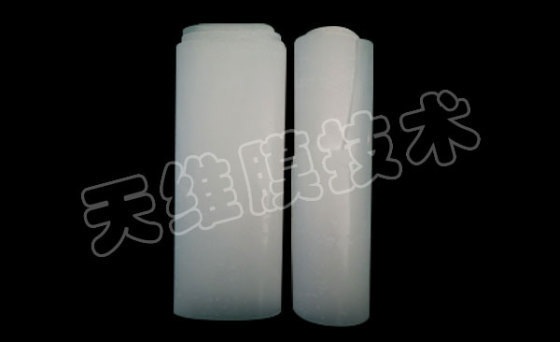 ������Ĥ