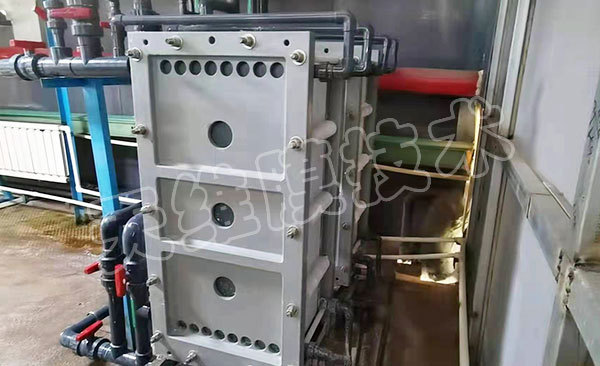 ����Ĥ������